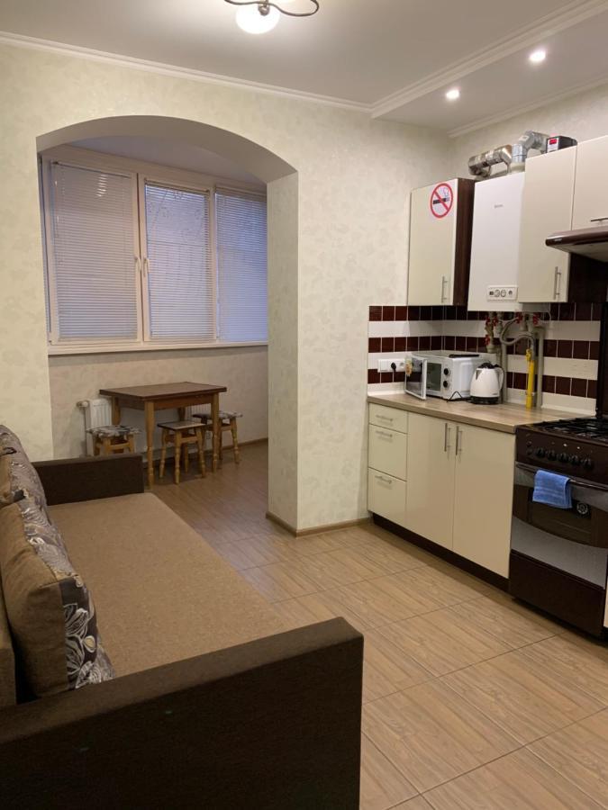 028 Апартаменты В Жк "Софиевская Слободка" Vysjneve Exteriör bild